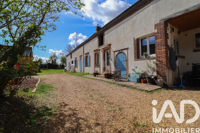 Maison 4 pièces 119 m² · à Ouerre · 118,5 m² · 315 000 €