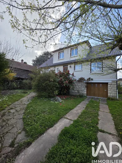 House in Orsay (91400)