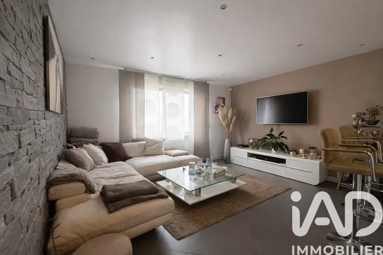 Maison 5 pièces 142 m² · à Pont-sur-Yonne · 142 m² · 229 000 €