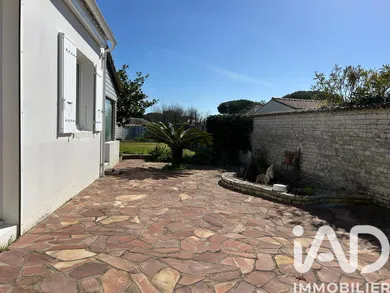 House in La Couarde-sur-Mer (17670)