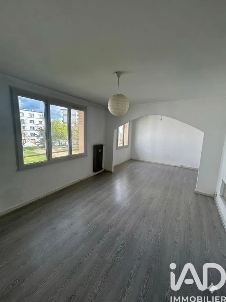 Appartement 3 pièces 63 m² · à Villefranche-sur-Saône · 63 m² · 125 000 €