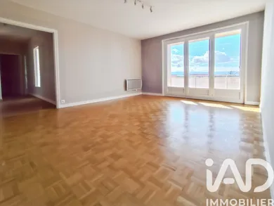 Apartment in Feurs (42110)