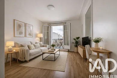 Apartment in Paris (75010)