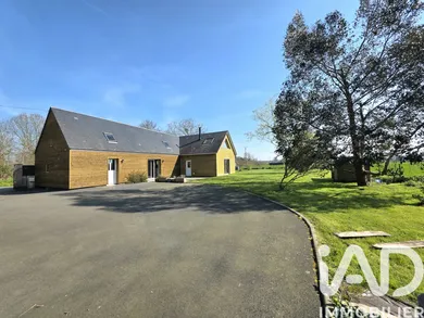 Maison à Saint-Amand (50160)