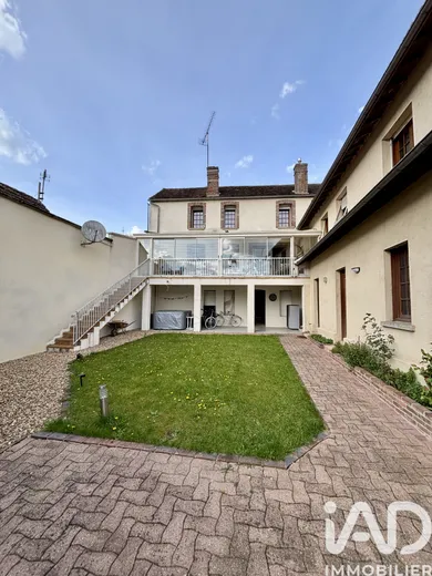 Maison de ville à Joigny (89300)