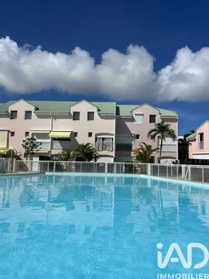 Apartment in Saint-François (97118)
