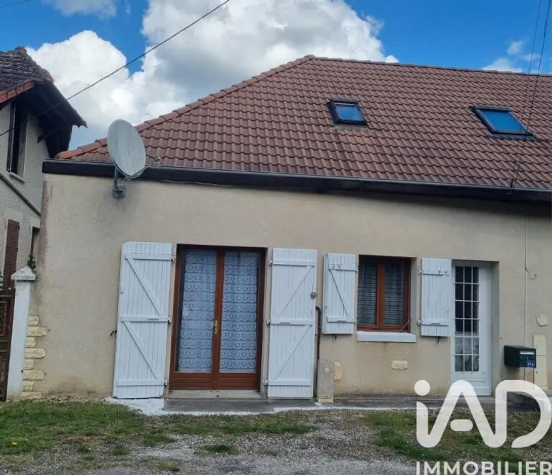 Appartement 2 pièces 35 m² · à Rogny-les-Sept-Écluses · 35 m² · 38 000 €