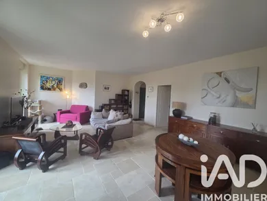 Apartment in Saint-Fargeau-Ponthierry (77310)