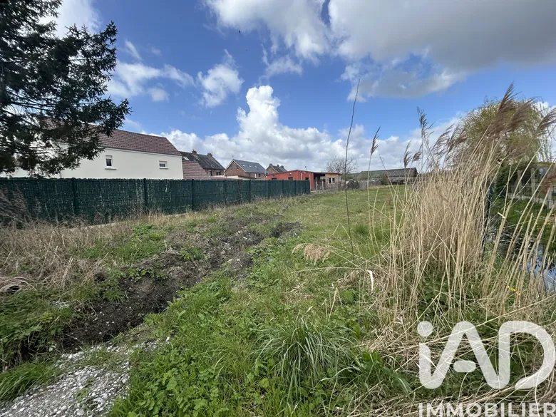 Terrain à Wallers (59135) · 108 000 €