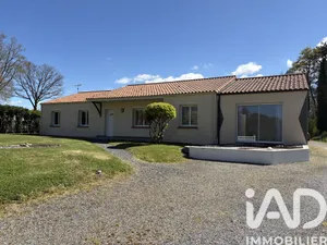 Maison à Chauvé (44320)
