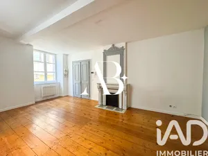 Apartment in La Réole (33190)