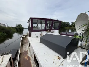 Barge in Saint-Julien-de-Concelles (44450)
