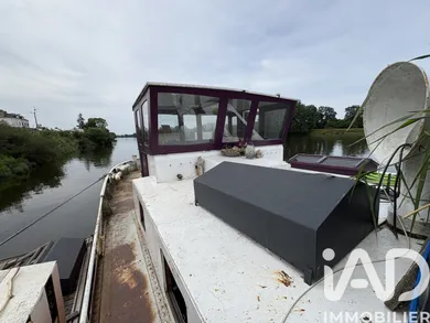 Barge in Saint-Julien-de-Concelles (44450)