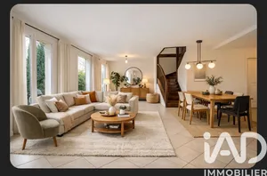 Traditional house in Ozoir-la-Ferrière (77330)