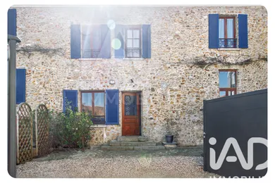 Village house in Orgeval (78630)