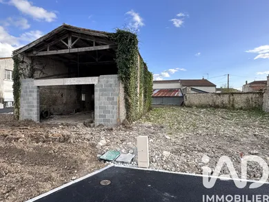 Terrain à Vérines (17540)