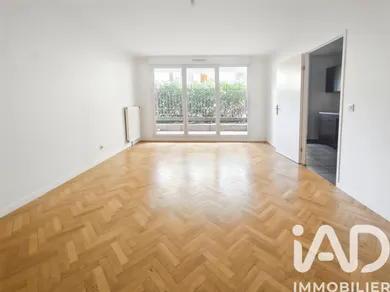 Apartment in Massy (91300)