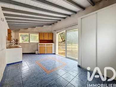House in Villeneuve-lès-Avignon (30400)