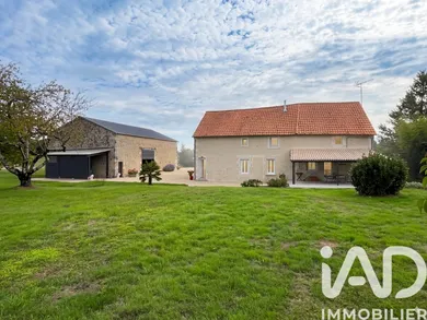 Park home in Paizay le Sec (86300)