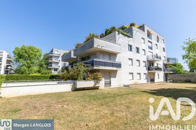 Appartement à Évry (91000)