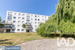 Appartement à Évry (91000)