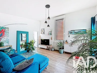 Apartment in Les Ulis (91940)