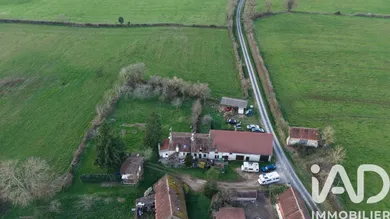 Maison de campagne à Le Brethon (03350)