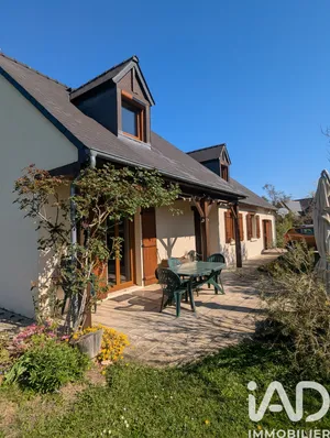 House in Saint-Cyr-sur-Loire (37540)