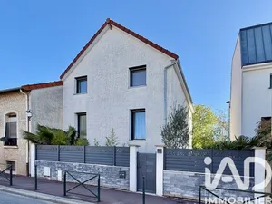 House in Clamart (92140)