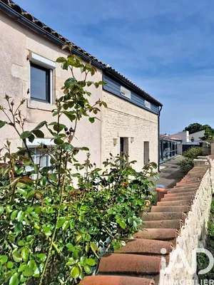 Maison à Saint-Cyr-du-Doret (17170)