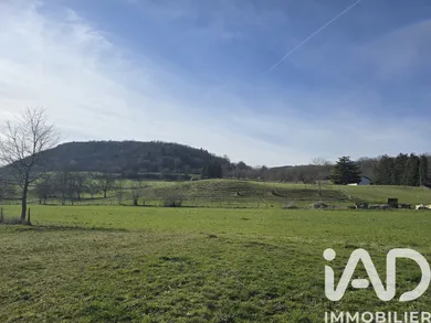 Building plot in Saint-Geoire-en-Valdaine (38620)