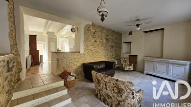 Apartment in Bagnols-sur-Cèze (30200)