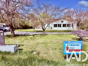 Park home in Mirambeau (17150)