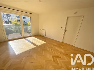 Apartment in Versailles (78000)