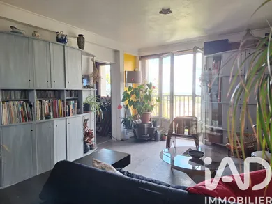 Apartment in Domont (95330)