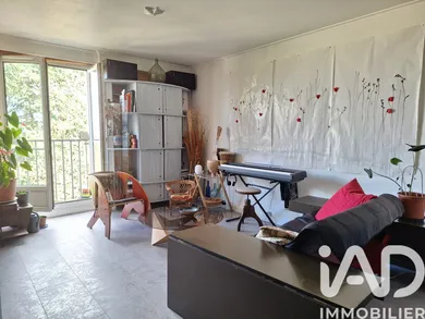 Apartment in Domont (95330)