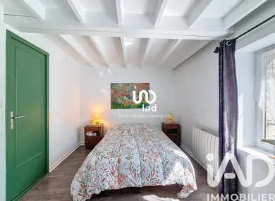 Village house in Buchelay (78200)