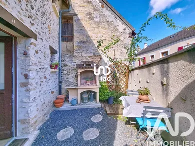 Village house in Buchelay (78200)