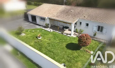 Maison traditionnelle à Triac-Lautrait (16200)