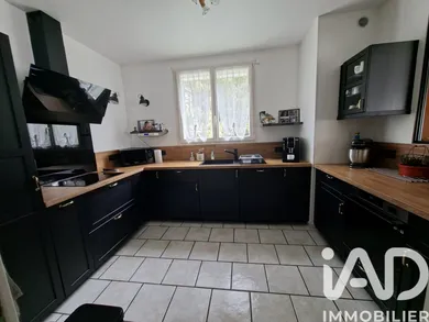 House in Champagne-sur-Seine (77430)