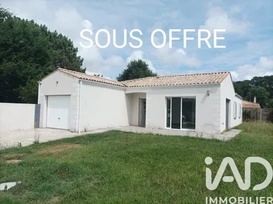 Maison à LA TREMBLADE (17390)