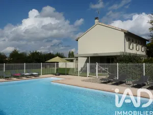 Building in Montauban (82000)