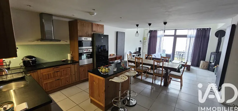 Maison 4 pièces 95 m² · à Vendin-le-Vieil · 95 m² · 148 000 €