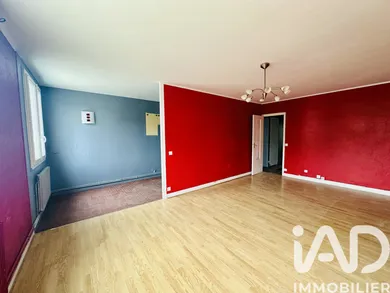Apartment in Colombes (92700)