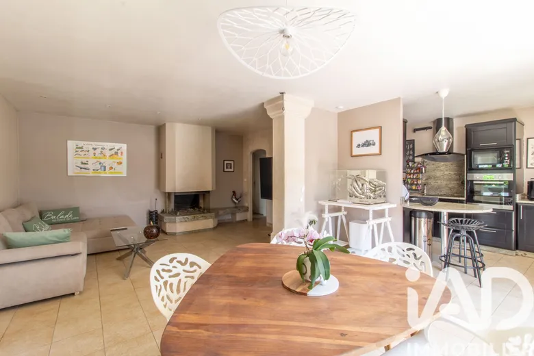 Maison 5 pièces 122 m² · à Semoy · 122 m² · 345 000 €
