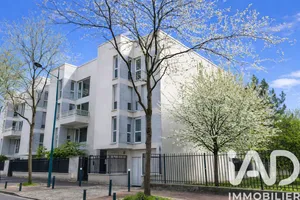 Apartment in Gennevilliers (92230)