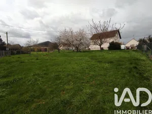 Terrain à Mons-en-Montois (77520)