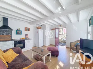 Village house in Jouy-Mauvoisin (78200)