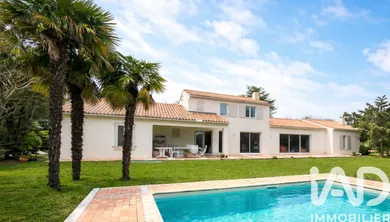 Maison à Marsilly (17137)