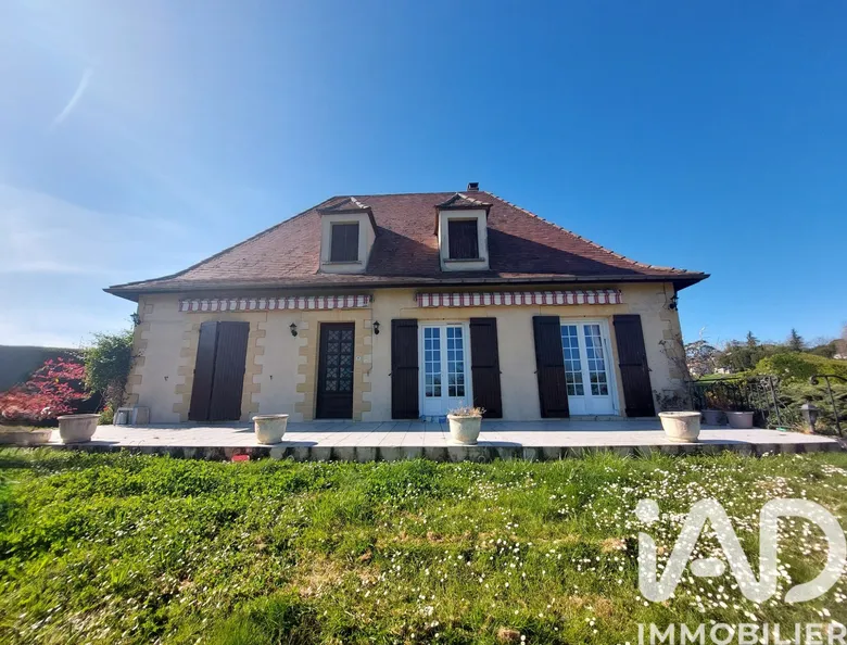 Maison 5 pièces 140 m² · à Saint André Et Appelles · 140 m² · 229 000 €